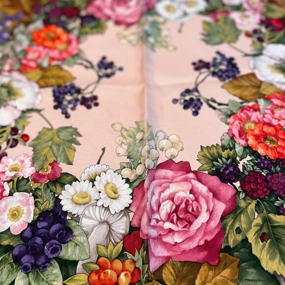 Vintage Gucci Floral Silk Scarf - Picture 11 of 14